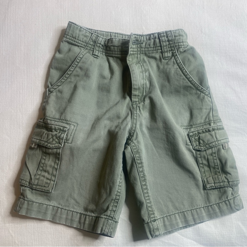 Oshkosh Kids Cargo Shorts in Green Khaki 100% cotton